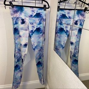 Cute Blue Purple and White Sports Leggings 🌟